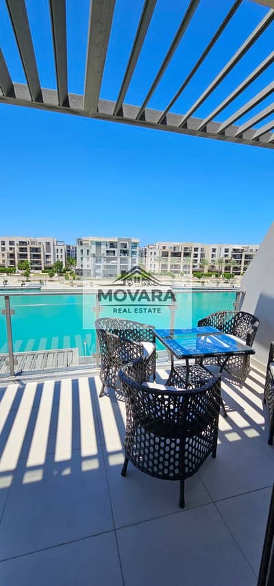 Luxury Duplex for Rent Directly on the Canal in Marassi