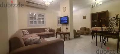 شقة للايجار على ميدان لبنان الرئيسي المهندسين (من المالك مباشرة)