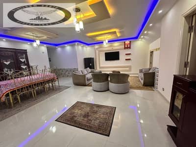 بيزمنت للايجار سكني او اداري  بالمطبخ والتكيفات  التجمع الخامس  البنفسج عمارات  على شارع ال 90 الشمالي مباشره  بمدخل خاص  تشطيب سوبر لوكس