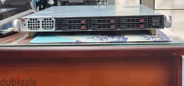  للبيع Workstation / سيرفر Supermicro بمواصفات قوية جدًا 