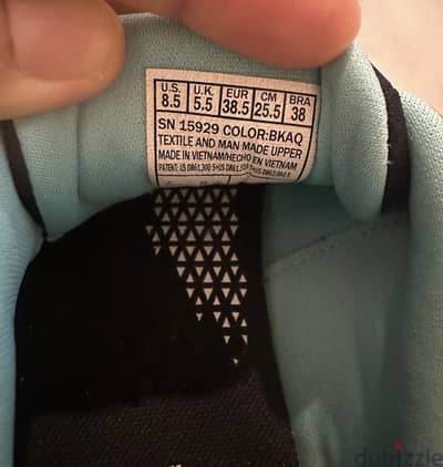 Skechers shoes