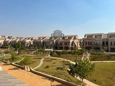 تاون هاوس كورنر في جرين سكوير الاهلي صبور مباشرة علي مساحات خضراء و مسطحات مائية موقع مميز استلام فوري