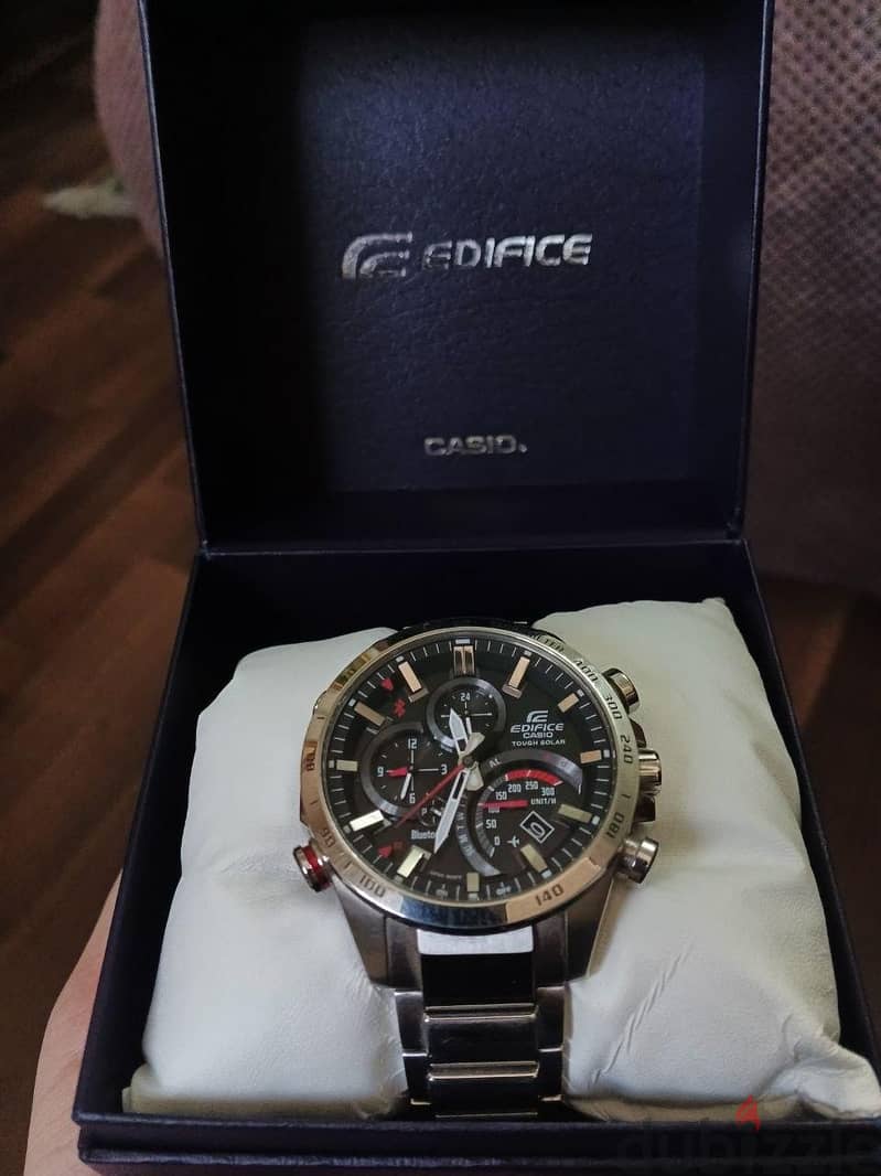 Casio Edifice EQB-501 2