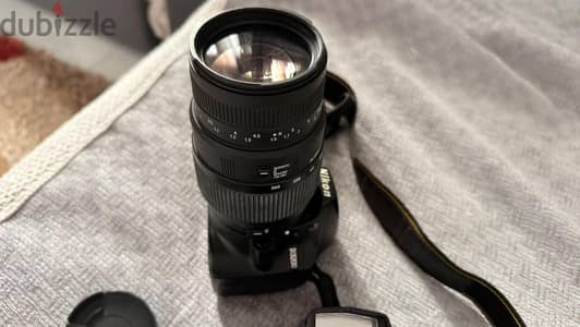 كاميرا نيكون d3200 +فلاش tt560