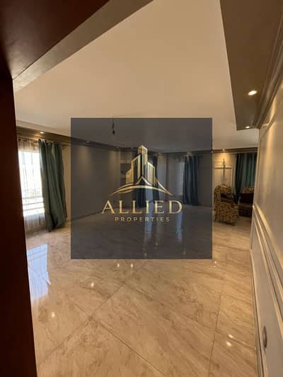 prime location apartment for rent in the square compound-new cairo