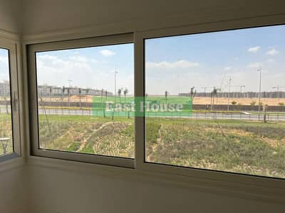 **Rare Cash Apartment for Sale in Madinaty | 140 sqm | First Occupancy | Direct View of the Waterway | B12**