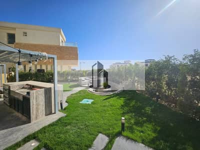 استلم فوري آي فيلا جاردن متشطبه بسعر تقسيط لقطه في ماونتن فيو آي سيتي Mountain View iCity نيو كايرو داخل Club Park
