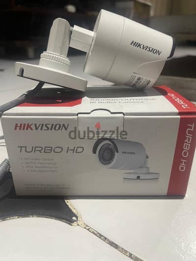كاميرا مراقبة Hikvision 720P  مقاومة للمياه بسلك