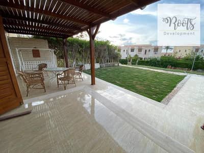 للإيجار اليومي |شاليه بحديقة مفروش بالكامل بالتكييفات في مارينا 5 – الساحل الشمالى For Daily Rent Chalet ,furnished with AC/S In Marina 5 -North Coast