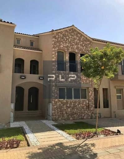 For a quick sale: A townhouse ready for viewing, featuring a distinctive landscape view, located in the Green Square compound (Al Ahly Sabbour)