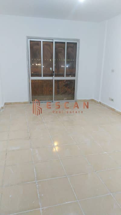 Apartment for sale in Al Rehab, Phase 8, 99 sq m, prime location near services.