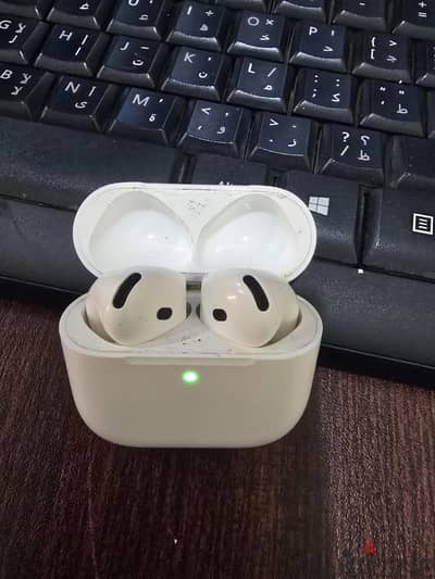 Air Pods 4