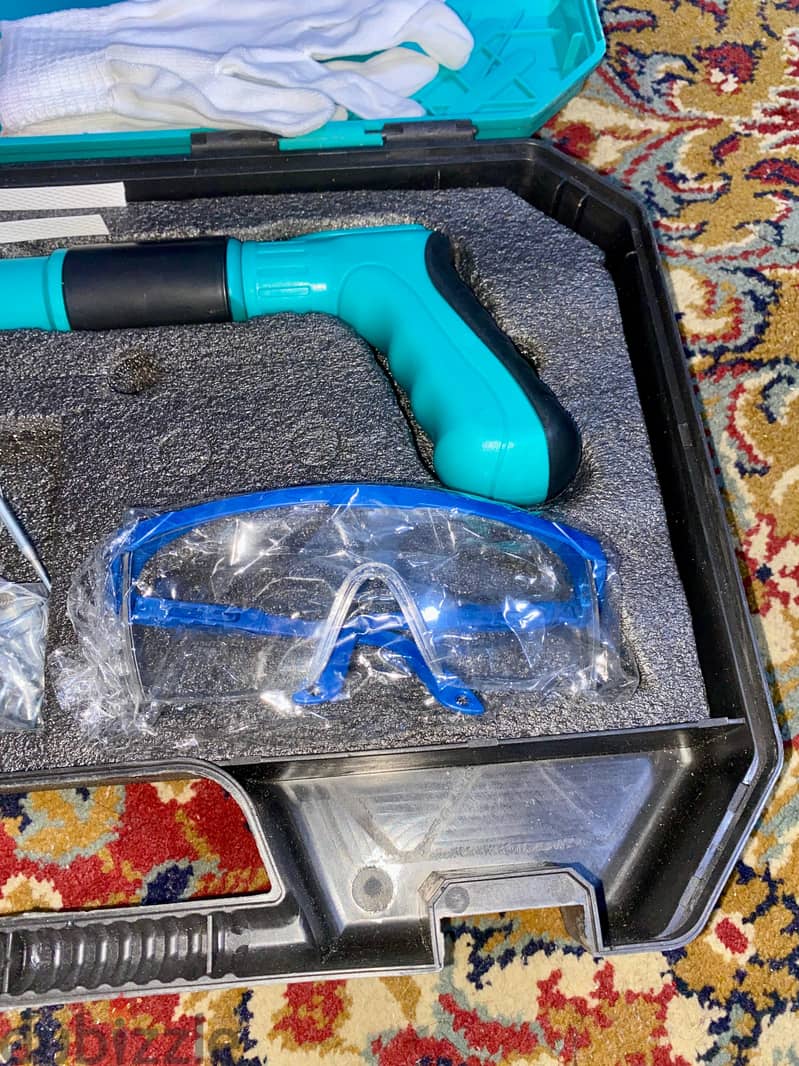 mini retainer 3