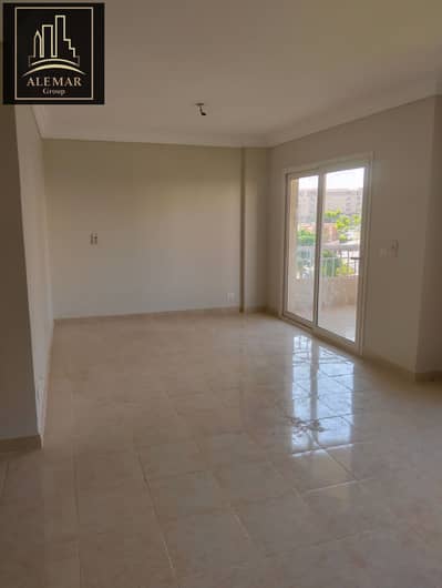 165 square meters apartment for sale cash in Madinaty Phase B11 Garden view in front of the services and Al-Husseini Market