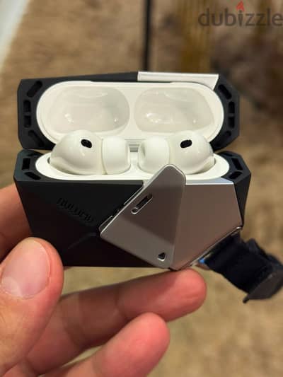 Apple AirPods Pro 3 استخدام ٣ مرات فقط جديدة