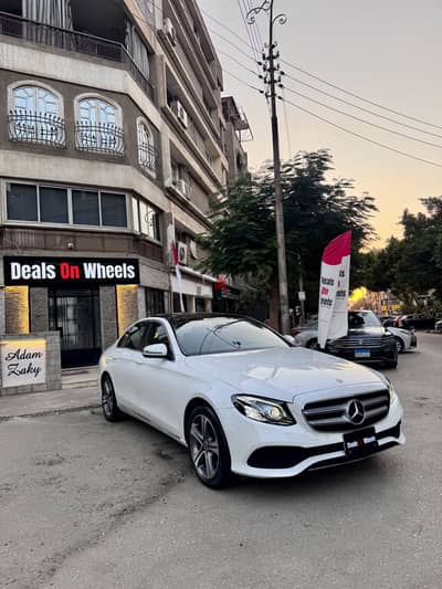 Mercedes-Benz E200 2020