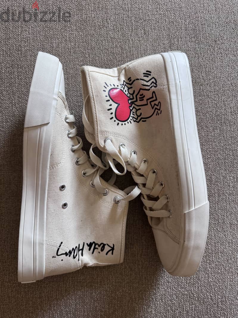 Keith Harring High Tops- Size 43 2