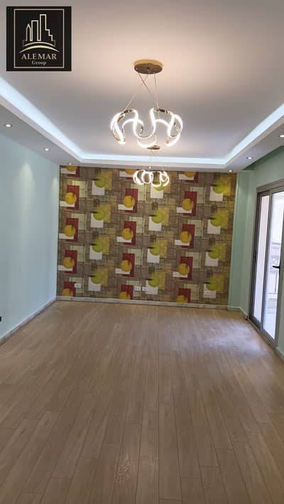 107 square meters apartment for sale in Madinaty with air conditioning, steps from services