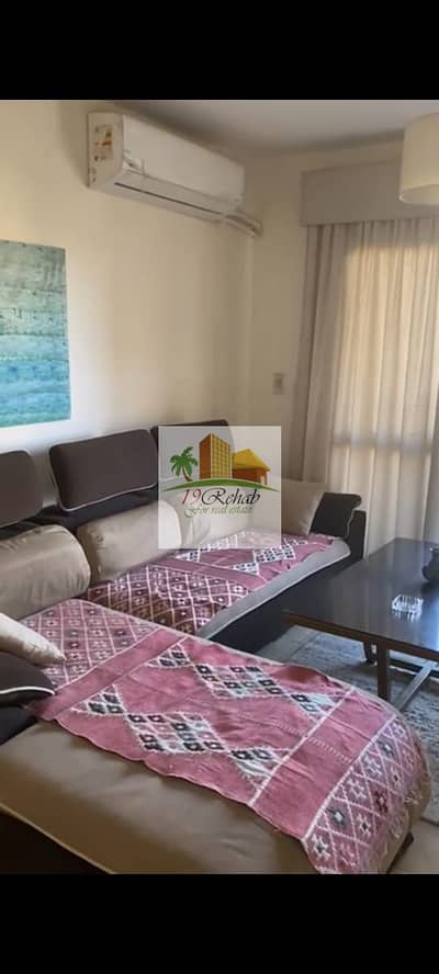 For rent furnished in Madinaty B6, an apartment of 103 m², 3 rooms, 2 bathrooms, modern furniture, distinguished model, close to all services and steps from the food court, at a special price. Contact now.