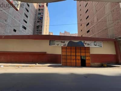 قطعه ارض  تصلح للعديد من الأغراض الاستثمارية والتجارية والإدارية