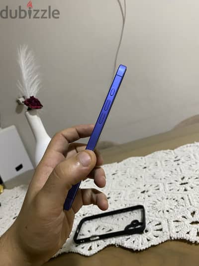 آبل - آيفون 16 بلس