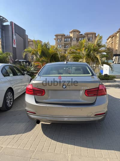 BMW 318 2017