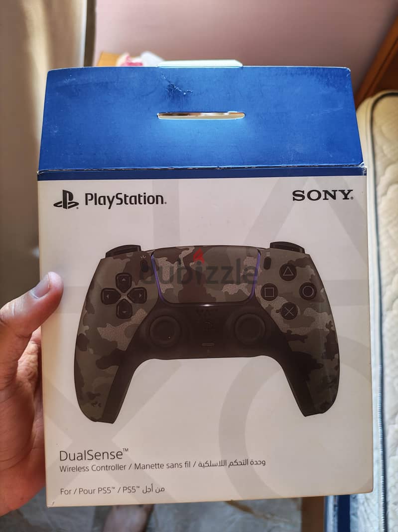 PS5 Controller 2