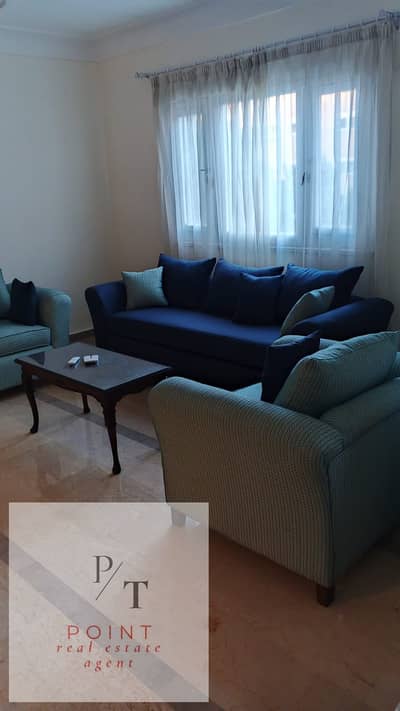 For rent, a furnished apartment with 4 rooms in Degla Maadi, 3 bathrooms, 3rd floor, with a balcony for a long period