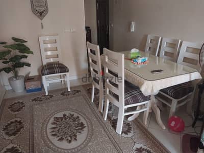سفرة ٦ كراسي خشب زان احمر