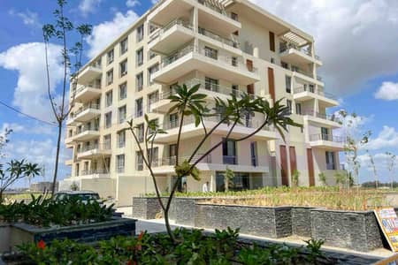 فيلا Stand Alone Resale V2 With Basment للبيع 427م مباني + 392م أرض كومباوند بالم هيلز إسكندرية