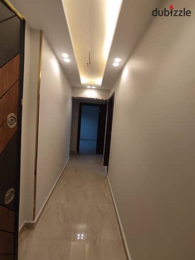 Apartment for rent, 160 sqm, high-end finishing, in Zahraa El Maadi (10th Sector).