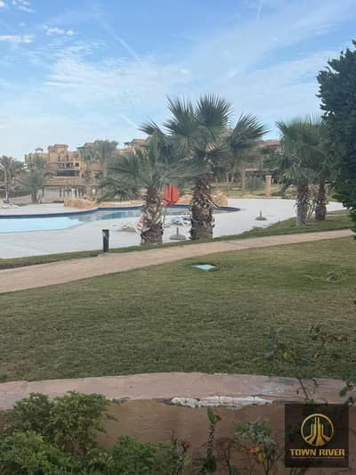Ground-floor chalet with a garden for sale in Piacera, one of Ain Sokhna’s most upscale resorts. The unit comes fully finished. The resort offers. . . . .