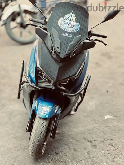 دايون tx250سيي ماشي 2400كيلو متركبلو اسكرين حمايه 3000جنيه الاسكوتر