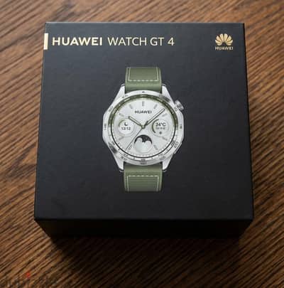 Huawei smart watch GT4 green strap