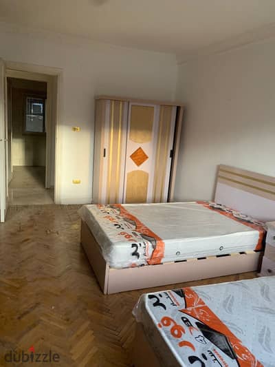 Available single room with female staff at Al-Saa'a Square