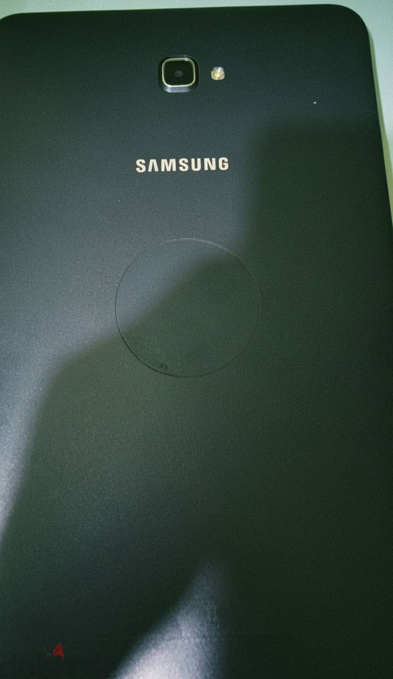 Samsung Galaxy Tab A (2016) 1