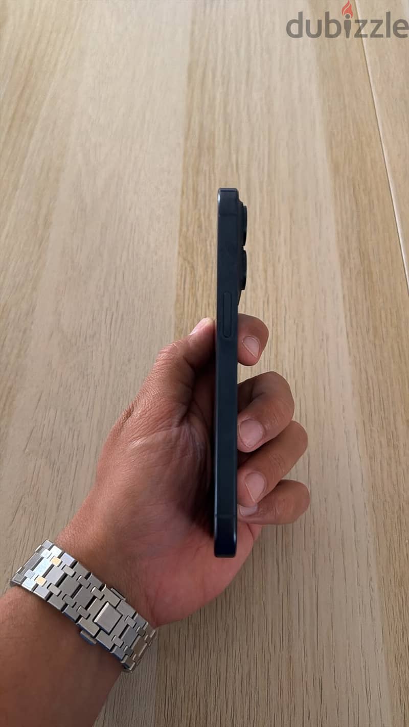 Iphone 15 PRO 2