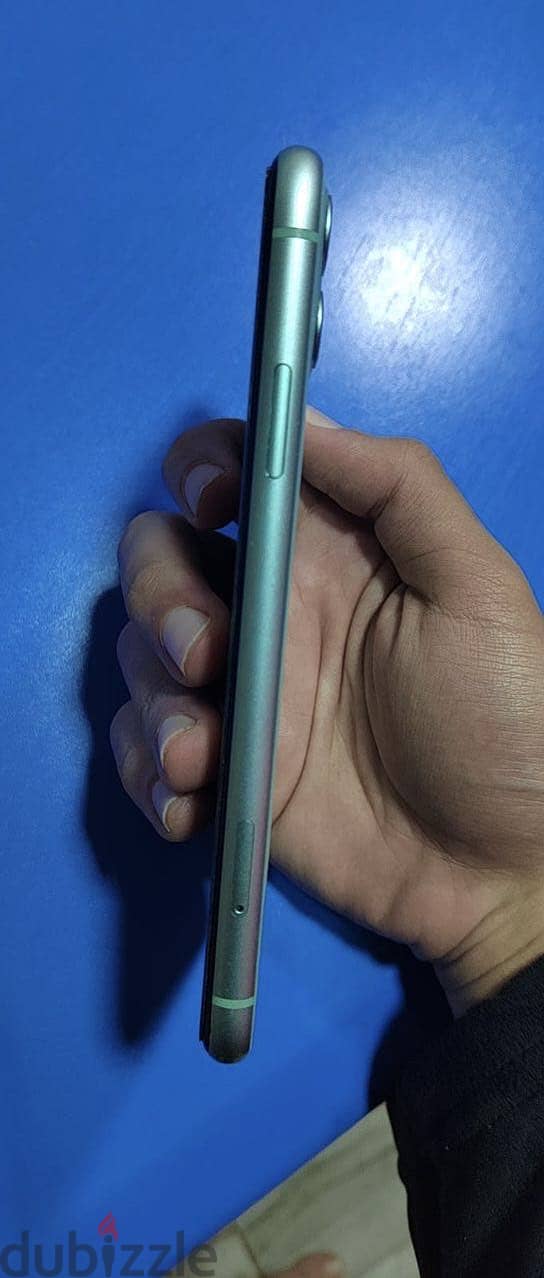 Apple - iPhone 11 1