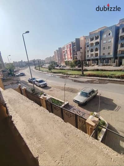 شقة للبيع في اللوتس الجنوبية التجمع الخامس فيو شارع التسعين في اميز لوكيشن