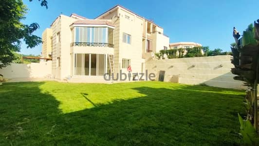 فيلا للبيع في مدينة الشروق - Townhouse in shorouk City - Janna