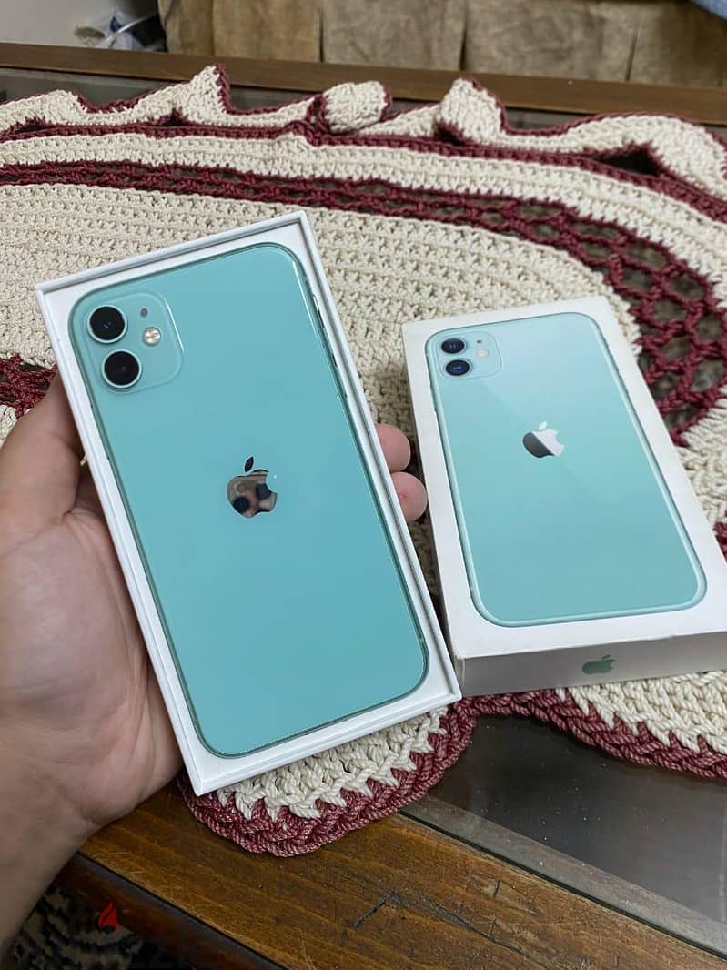 Apple - iPhone 11 3