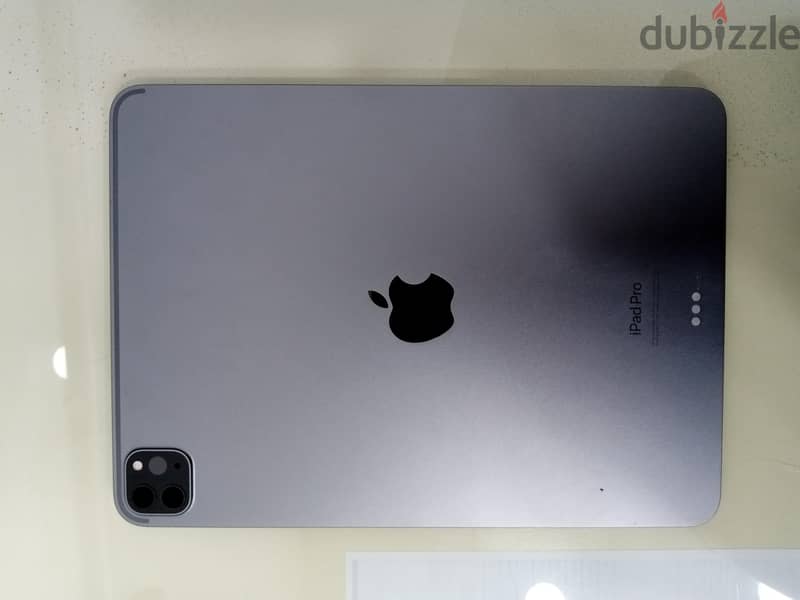 iPad pro 11 inch 4th generation M2 2