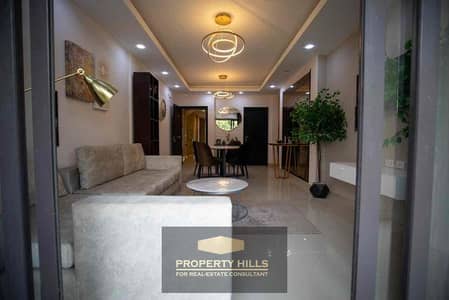 اسكن فورا في قلب التجمع في شقة 3 غرف في ستون ريزدنس بجوار Katameya Heights وLake View Residence و Mivida و Hyde Park New Cairo و Eastown Sodic