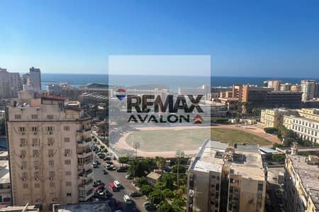 210 m² Unit for Sale in Cleopatra Plaza Towers, El Azarita – Sea View