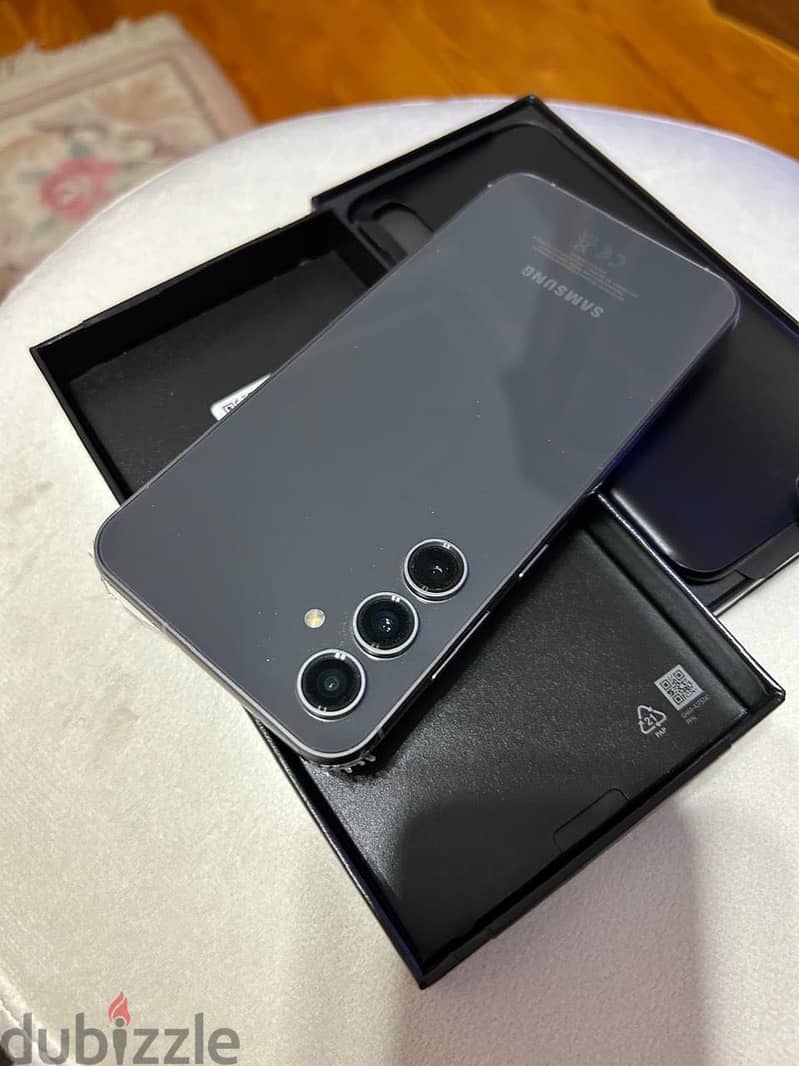 Samsung S23 1
