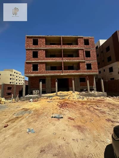 استلم شقتك بسعر متر 18الف تسهيلات عل سنه و توصل ل 5سنين  ف الحى التانى فيو جاردن  206م فيو جاردن و شارع عرضى