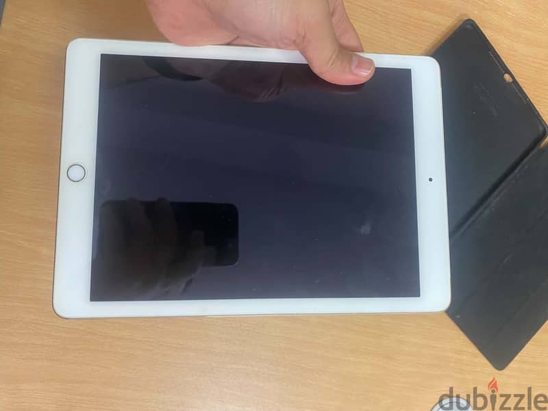iPad Air 2 gold 3