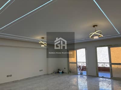 Apartment for rent in Phase 2 of Al-Hadaba, third floor, 170 square meters, in Al-Khamayel Compound, Sheikh Zayed