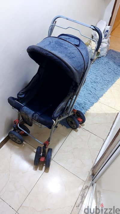 عربية اطفال بحالة ممتازة