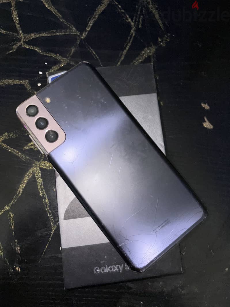 Samsung S21 Plus 1